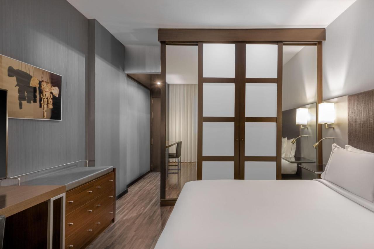 קוסלאדה Ac Hotel By Marriott Madrid Airport מראה חיצוני תמונה