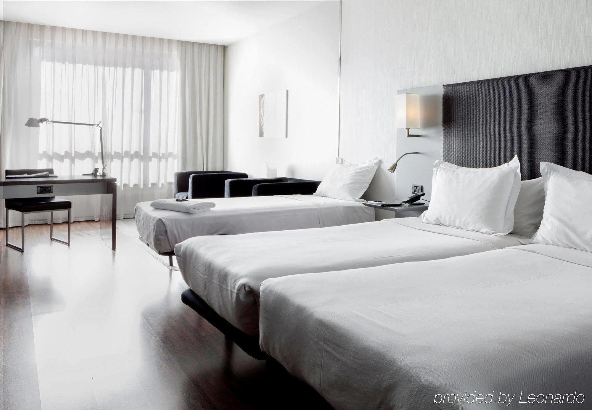 קוסלאדה Ac Hotel By Marriott Madrid Airport מראה חיצוני תמונה
