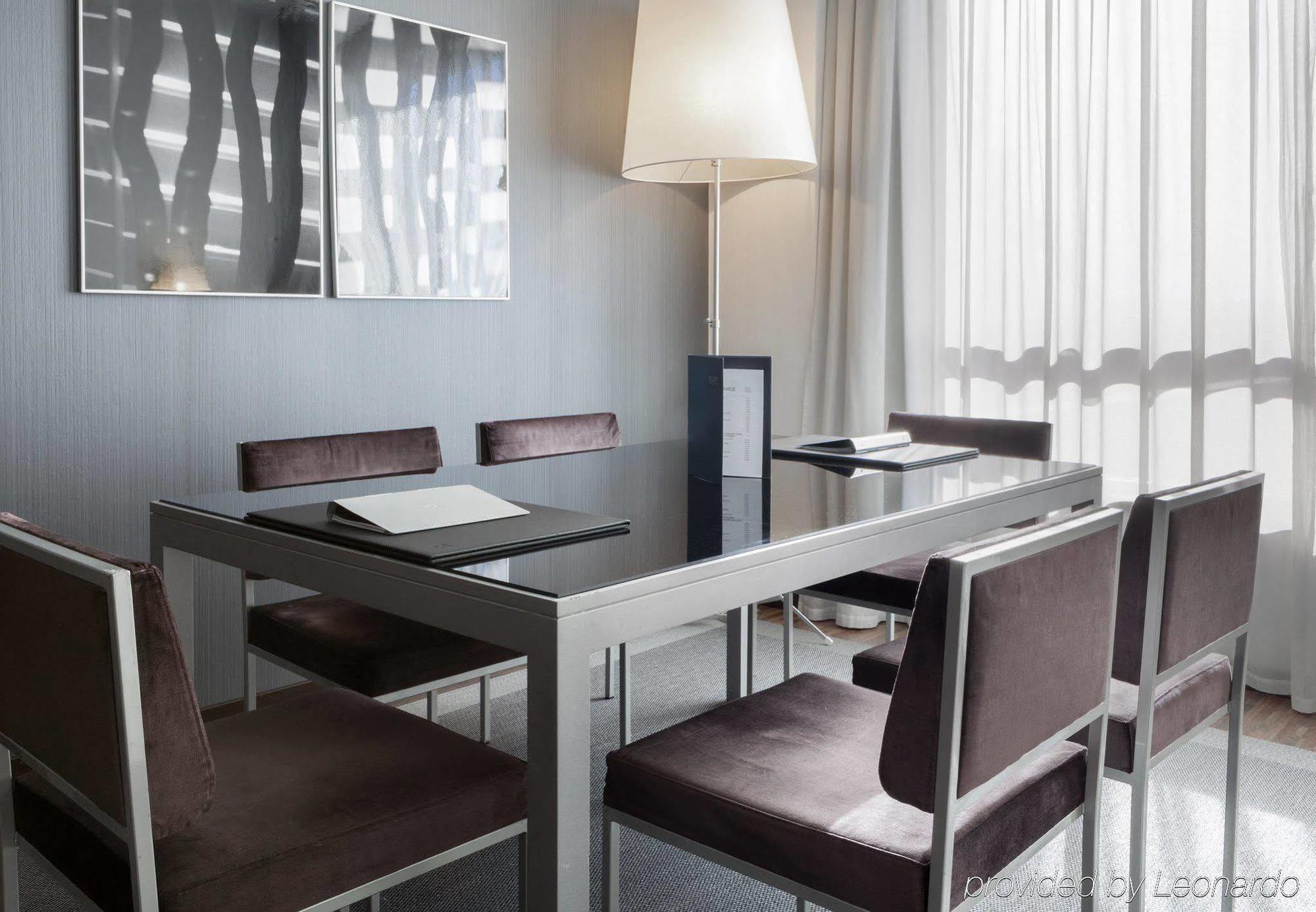 קוסלאדה Ac Hotel By Marriott Madrid Airport מראה חיצוני תמונה