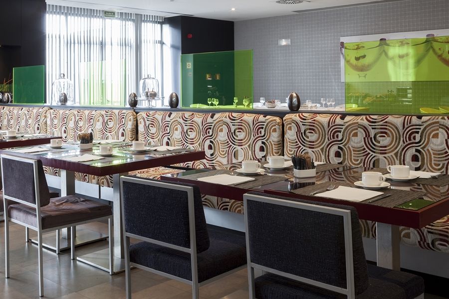 קוסלאדה Ac Hotel By Marriott Madrid Airport מראה חיצוני תמונה